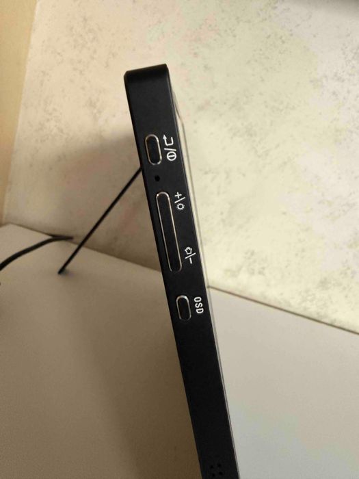 Arzopa Z1FC 16" inch 144Hz Преносим Монитор