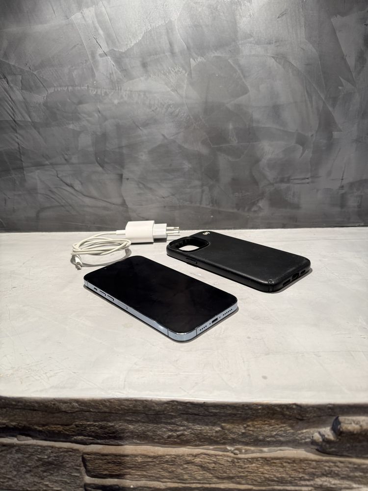 100% батерия! Iphone 13 Pro Max 256 GB Sierra Blue