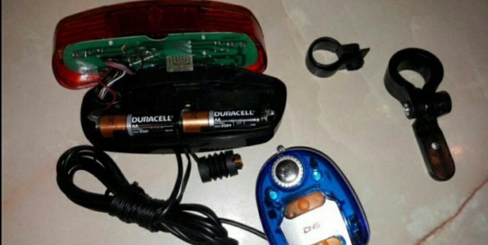 Semnalizare sport și alarma bicicleta, sonerie si poziții pe led, Noi
