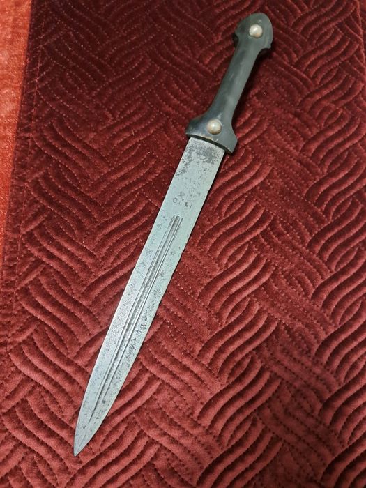 Кинжал.                          .