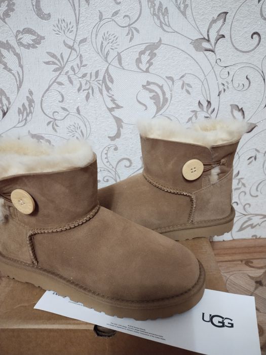 Угги оригинал.натуральная замша.натуральная овчина