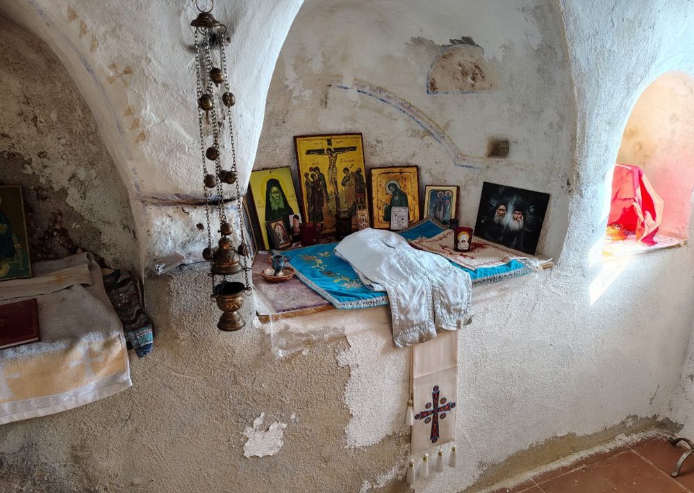 Sfantul Munte Athos / Grecia Creștinul - pelerin pe urmele sfinților