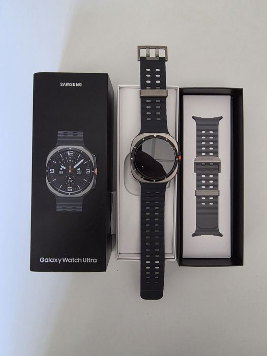 Samsung Galaxy Whach Ultra Titanium Silver