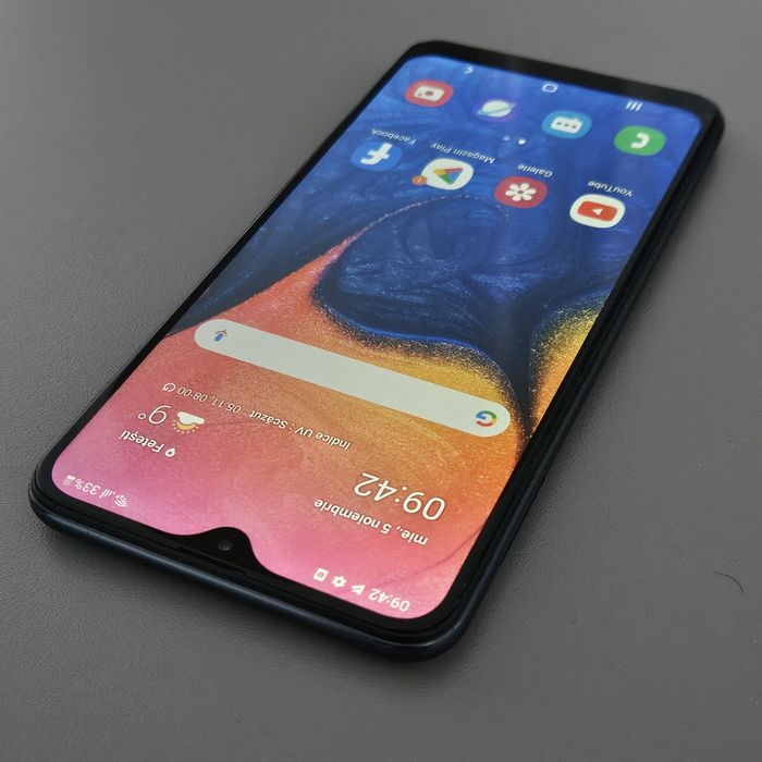 Samsung A10 , 32 gb, perfect funcțional