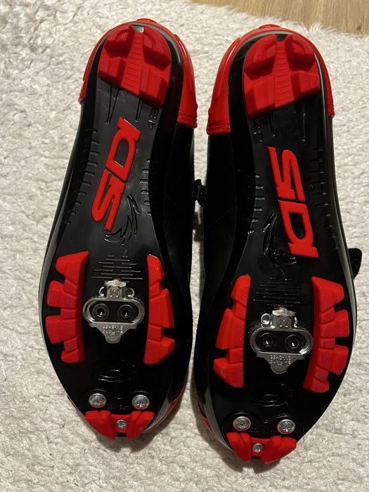 Pantofi ciclism sidi mtb noi