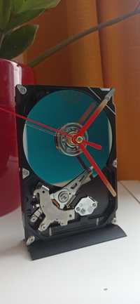 Ceas hard disk, handmade, cadou artizanal