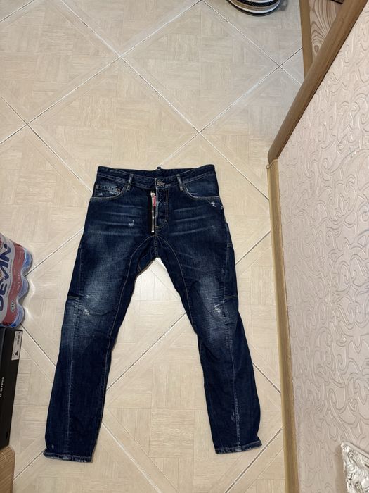 Оригинални дънки dsquared2!!