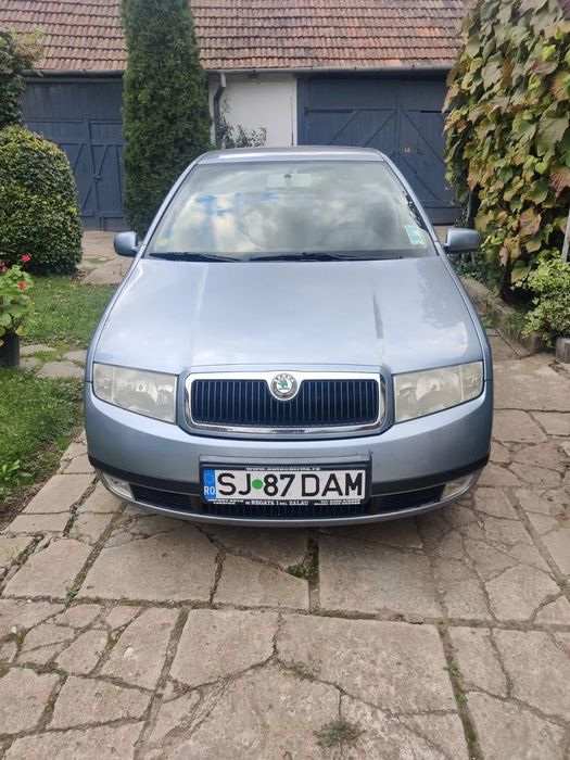 Skoda Fabia Skoda Fabia 1.4 benzina an 2002, 2 seturi roti, usor negociabil