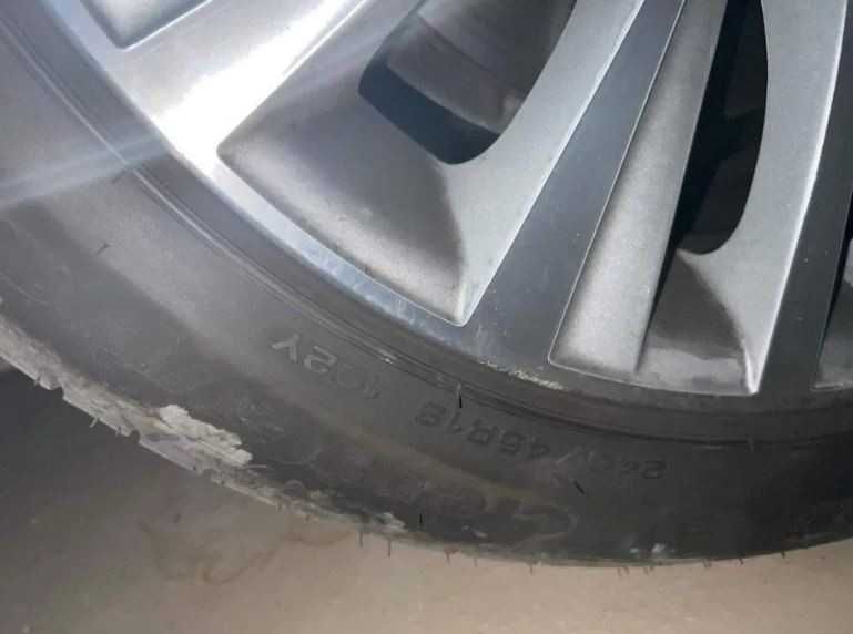 Гуми Goodyear R245/45/19