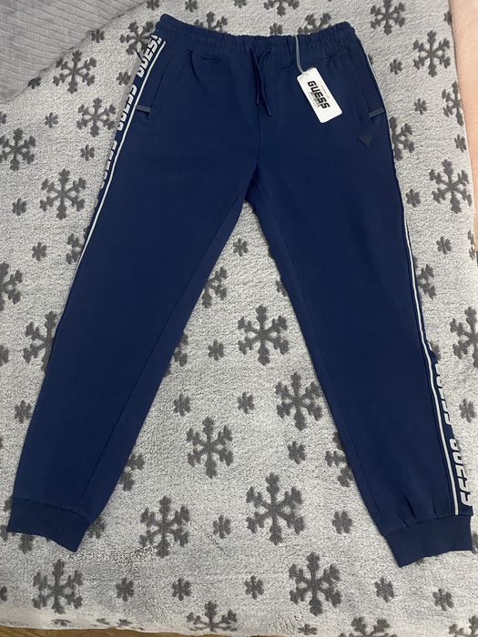 Trening Guess Bleumarin
