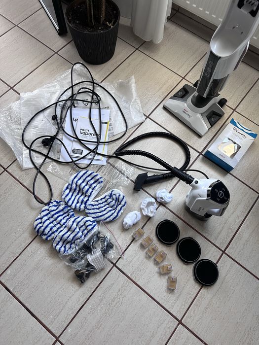Aspirator vertical 3 în 1, Polti Vaporetto 3clean
