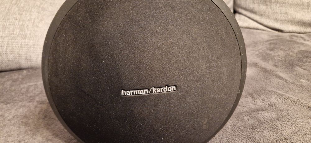 Vand boxa Harman Kardon HK Onyx Studio