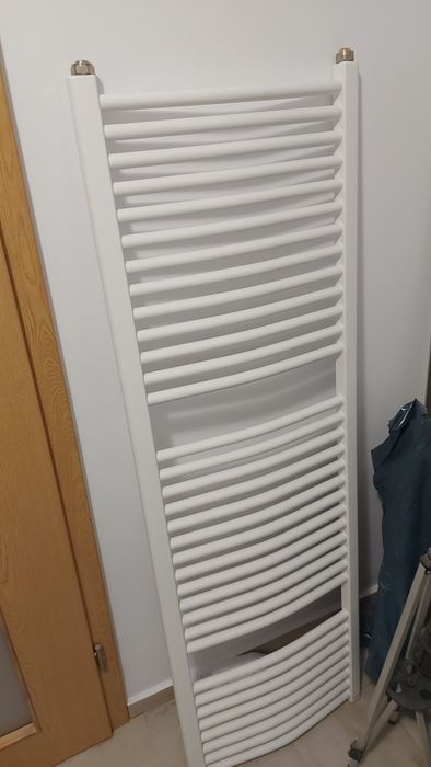 Calorifer baie curbat 50 x 150 Radox nou