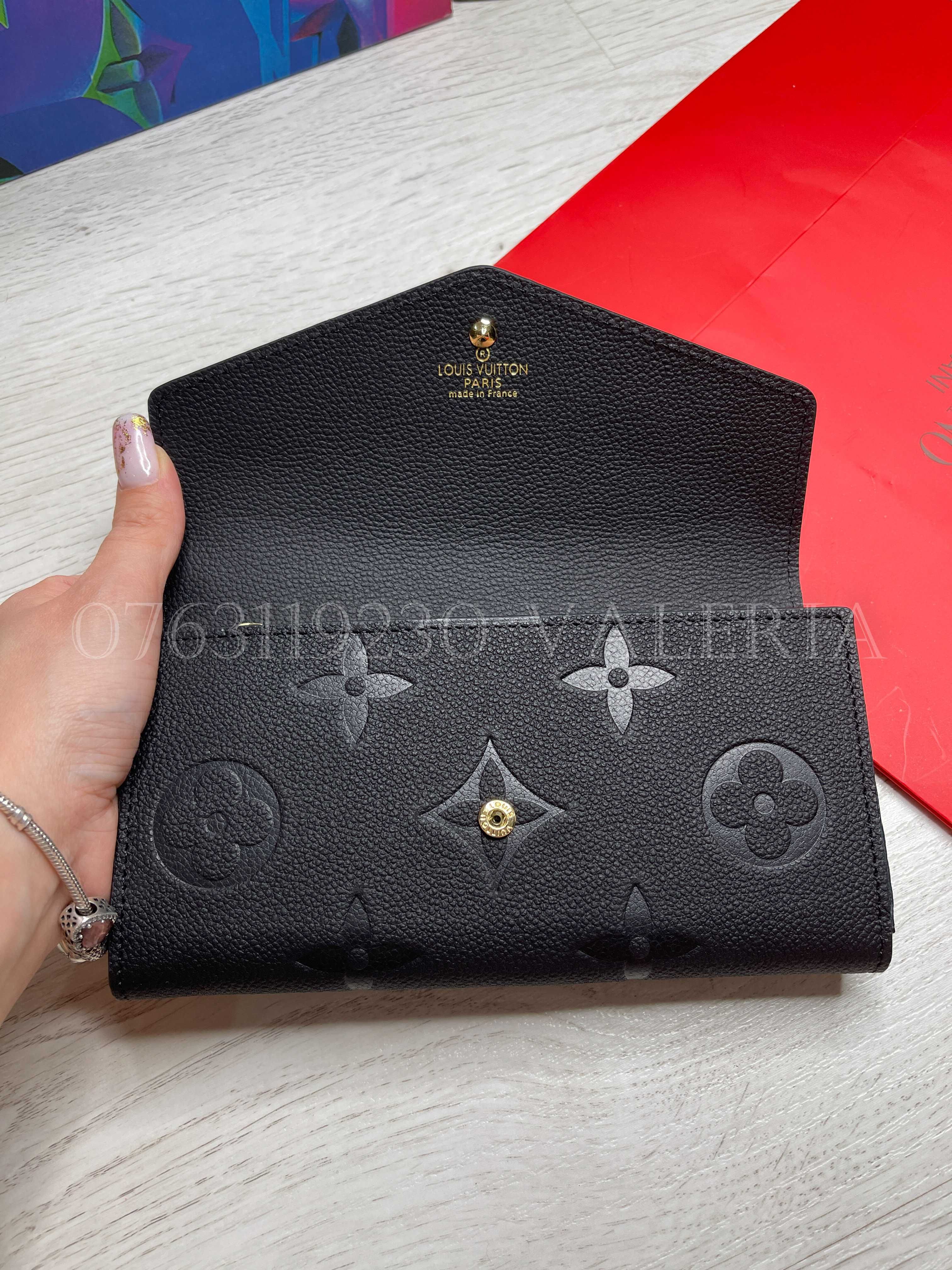 Portofel Louis Vuitton - Sarah Negru Piele