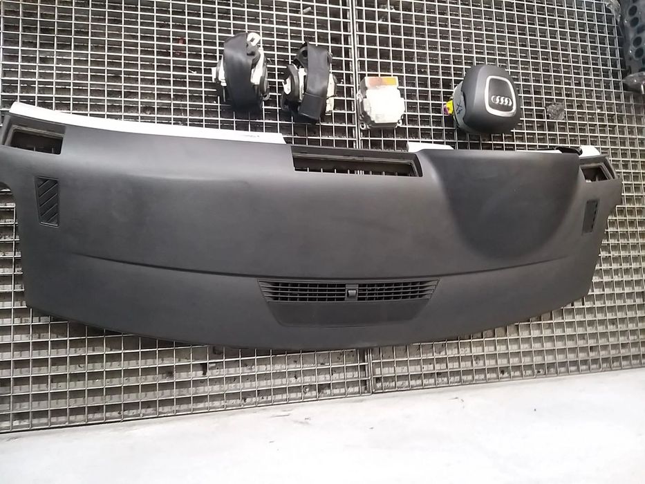 Kit plansa bord audi a4 b7 8e 8e1857067d 8e0959655g 8e0880201dh
