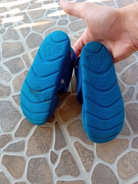 sandale adidas baieti marime 26 27 interior 17cm 4 5 ani