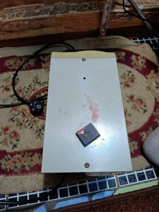 Стабилизатор напряжения