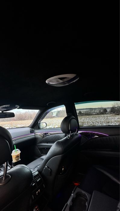 Mercedes E class w211