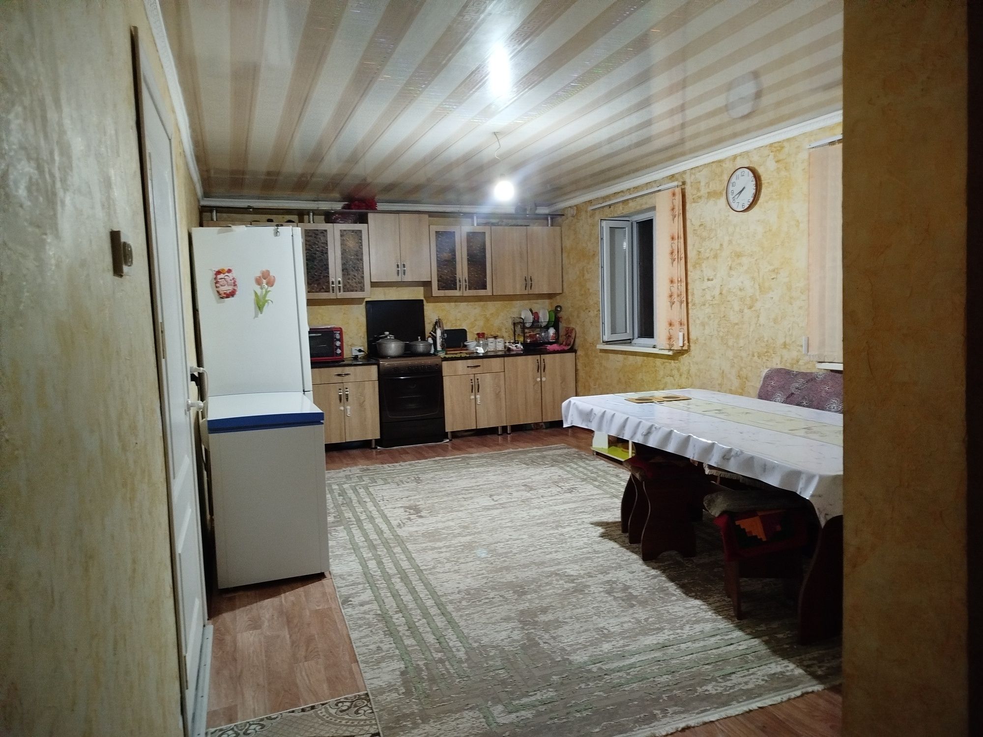 Продаётся дом Срочна. Байзакский район. Село Бурыл ул Байзак датка 27