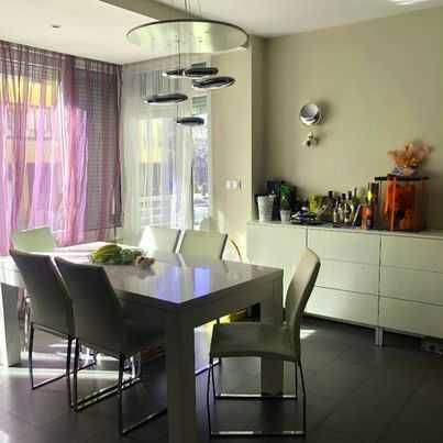 Даваме под наем тристаен апартамент в Надежда 2