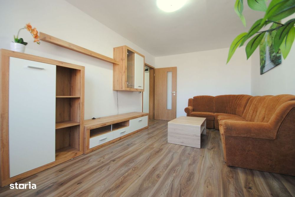 De vanzare apartament cu 3 camere- zona Circumvalatiunii-comision 0