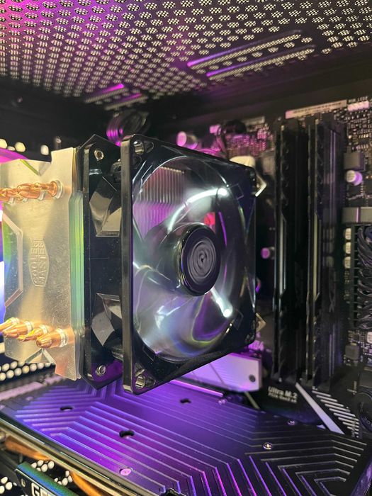 Геймърски компютър Intel Core i5 9400F, RTX 2060 Super 8GB, 16GB ram