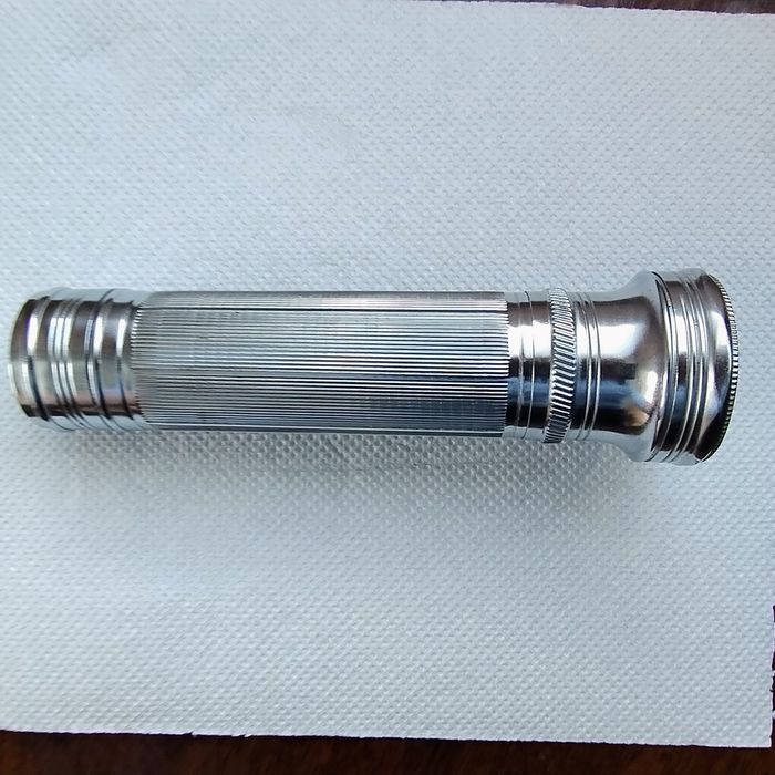 Продавам ретро фенер