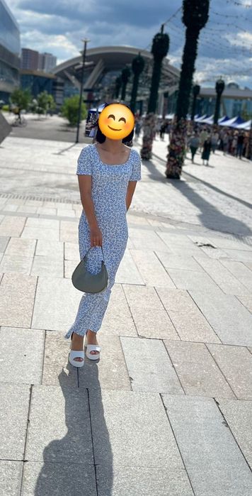 Продам женское платье