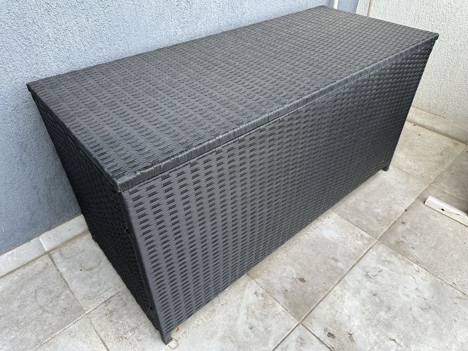 Set balasoare ou, masuta si lada depozitare