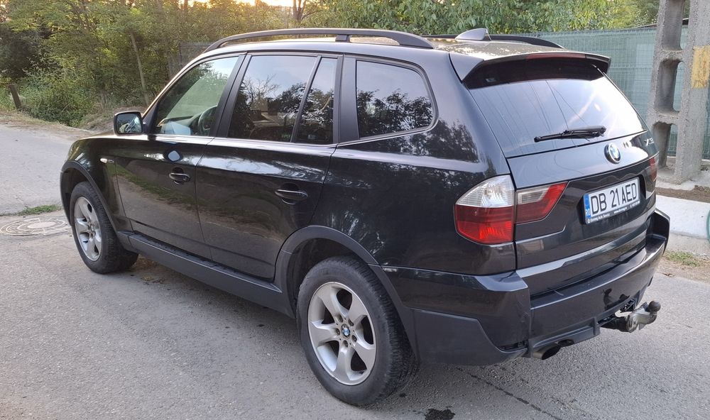 BMW X3 tractiune 4x4, motor 2.0 diesel de 150 cp
