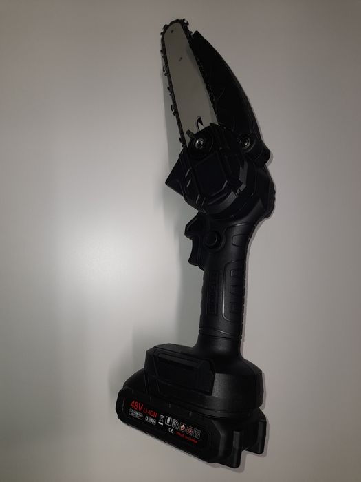 Minidrujbă cu acumulator