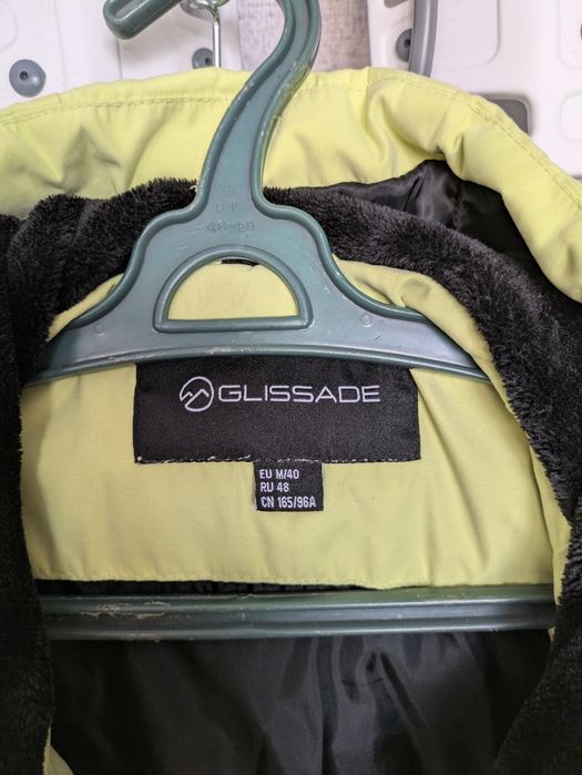 Продам зимнюю куртку