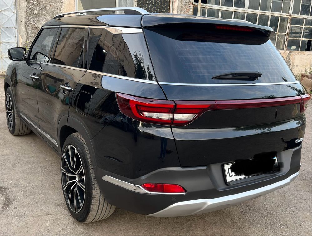 Продам или обменяю на недвижимость кроссовер Baic Changhe Q7