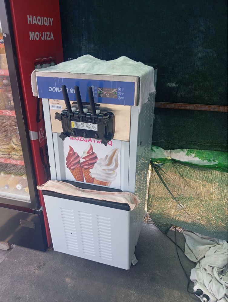 Ko’chma Do’kon va Freezer sotiladi