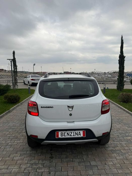 Dacia Sandero stepway 2016