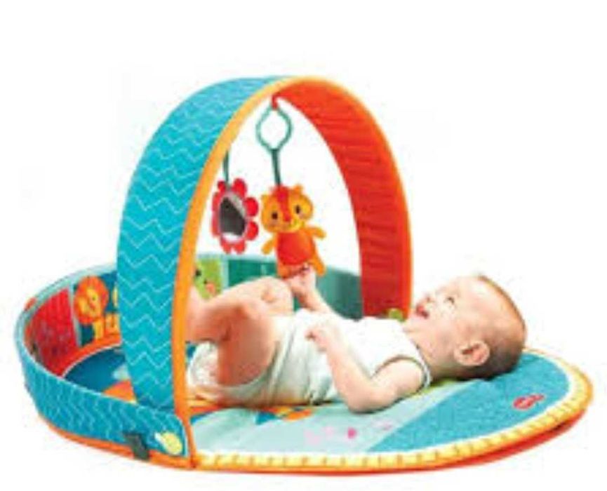 Vand centru de activitati Tiny love