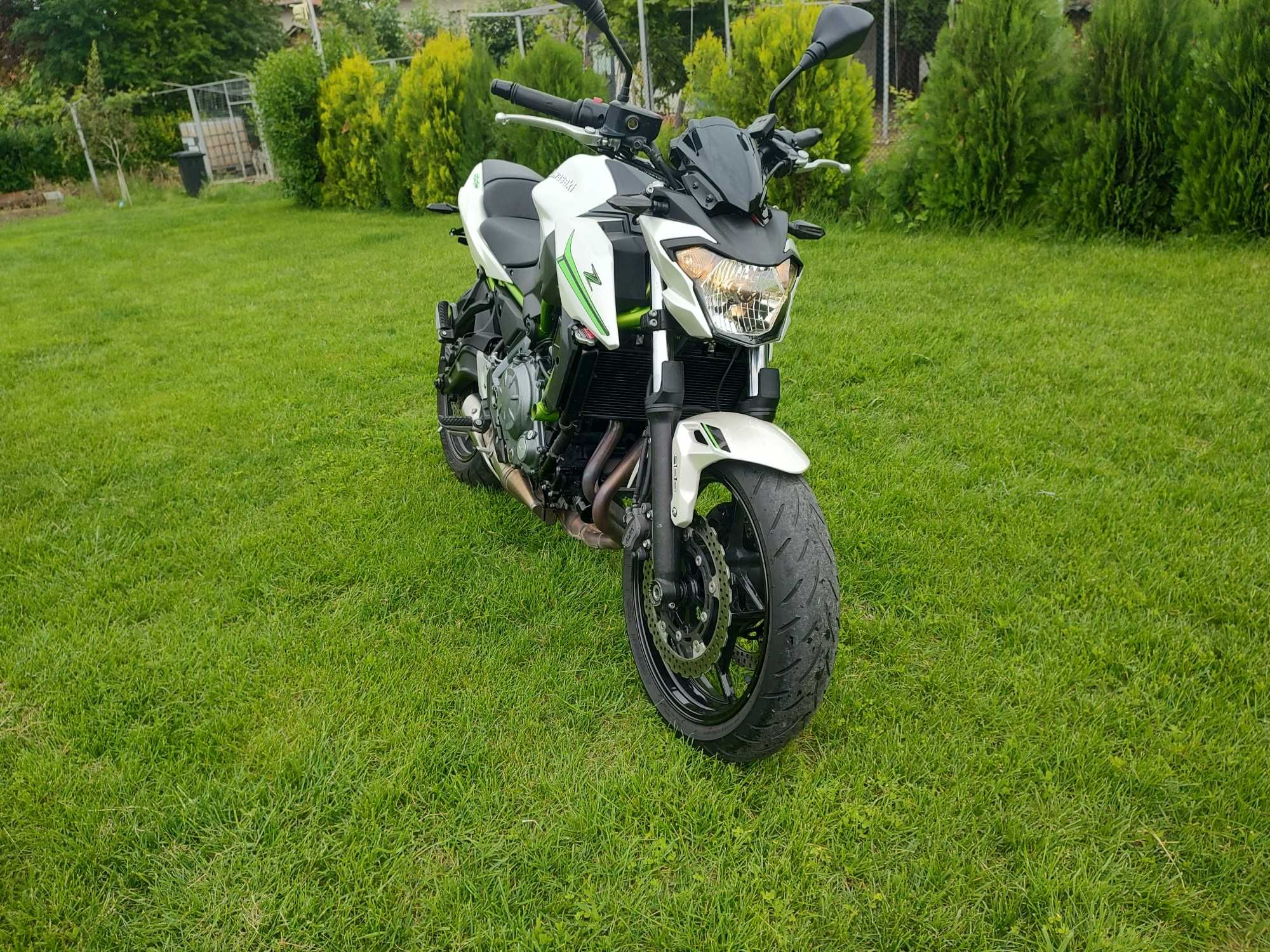 Мотоциклет Kawasaki z 650