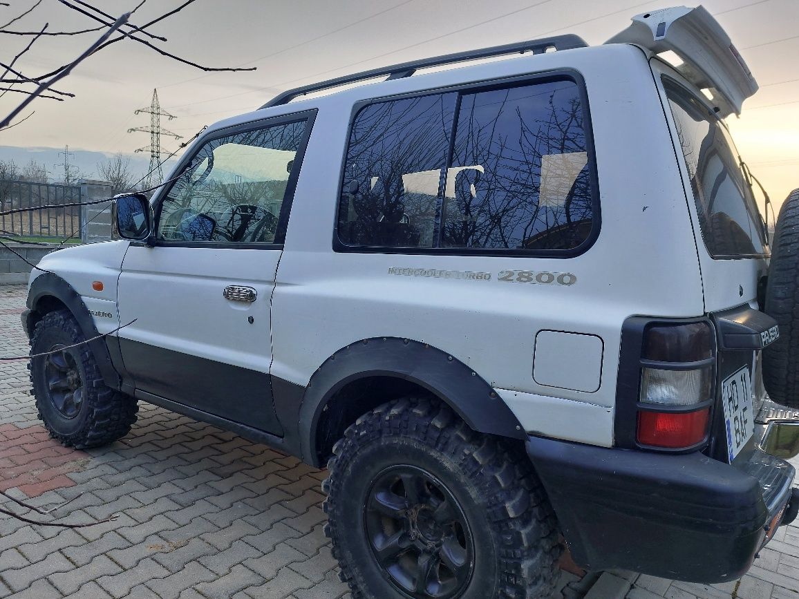 Vand Mitsubishi Pajero