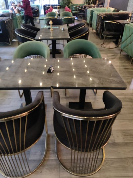 Mobilier cafenea , restaurant.