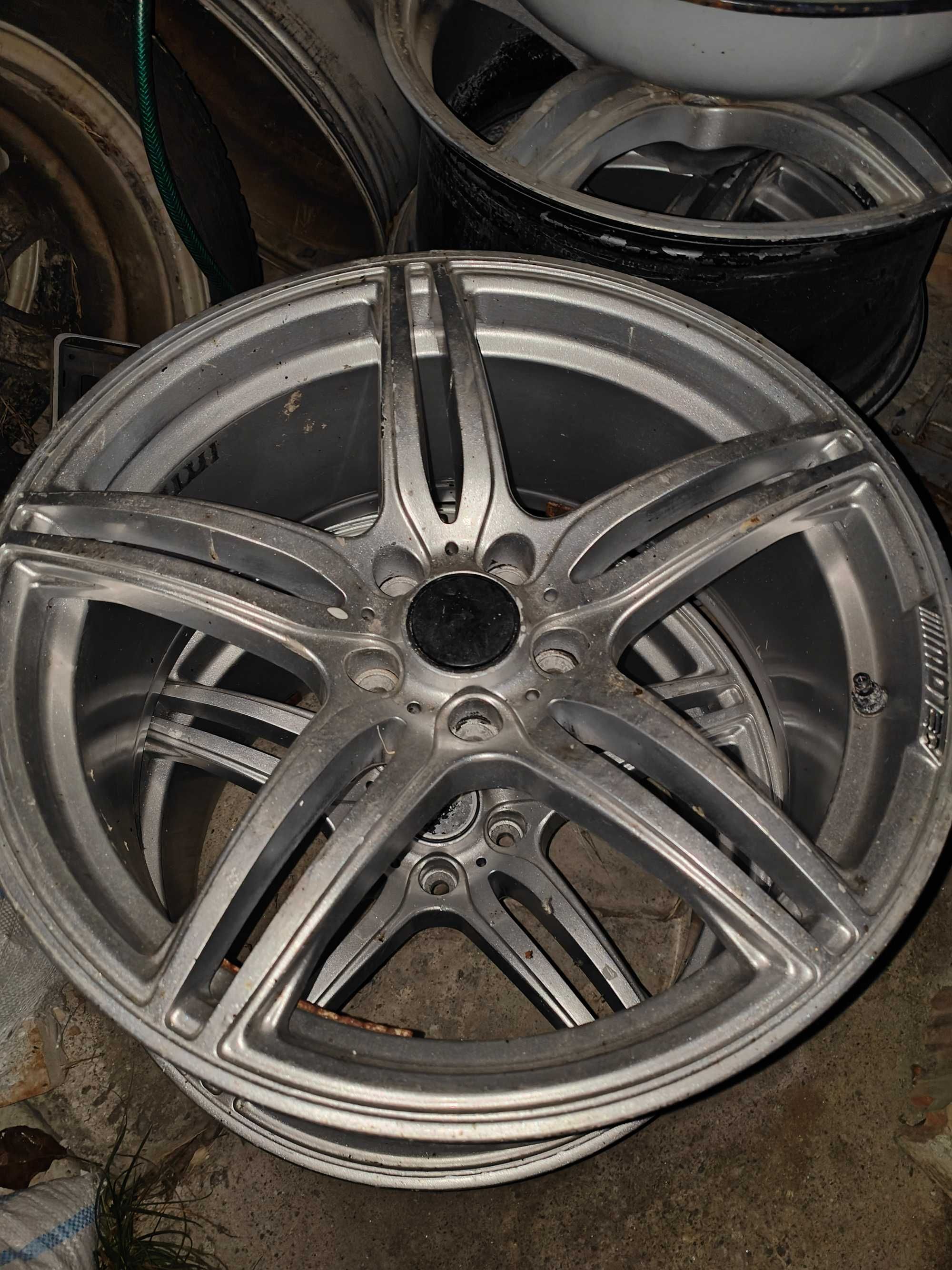 Jante 19" Motec - folosite pe un Audi A8