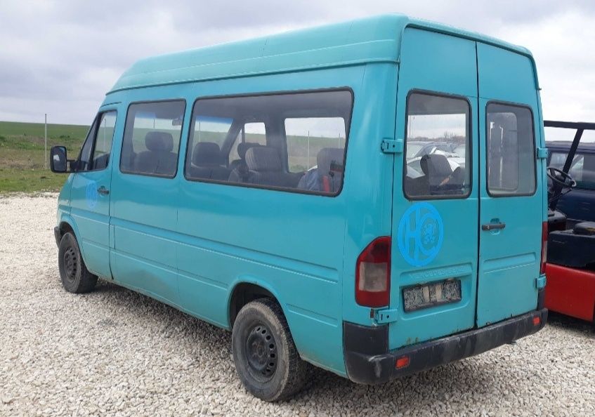 Мерцедес Спринтер 2.3 D Mercedes Sprinter 208 2.3D  НА ЧАСТИ