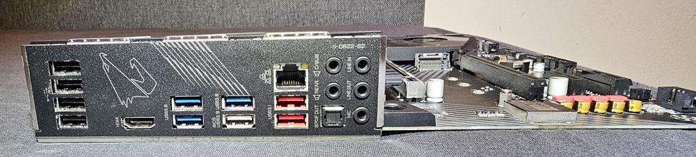 Placa de baza GIGABYTE X570 AORUS ELITE, Socket AM4