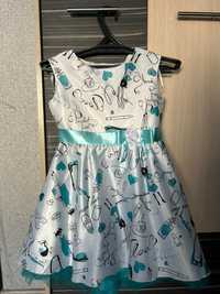 Красивое платье для девочки 8-10 лет