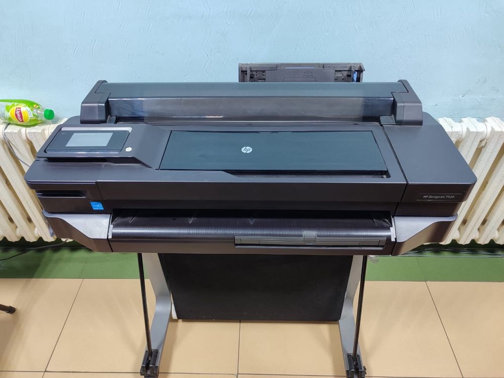 Плоттер HP DesignJet T520 24-in Printer D012E5