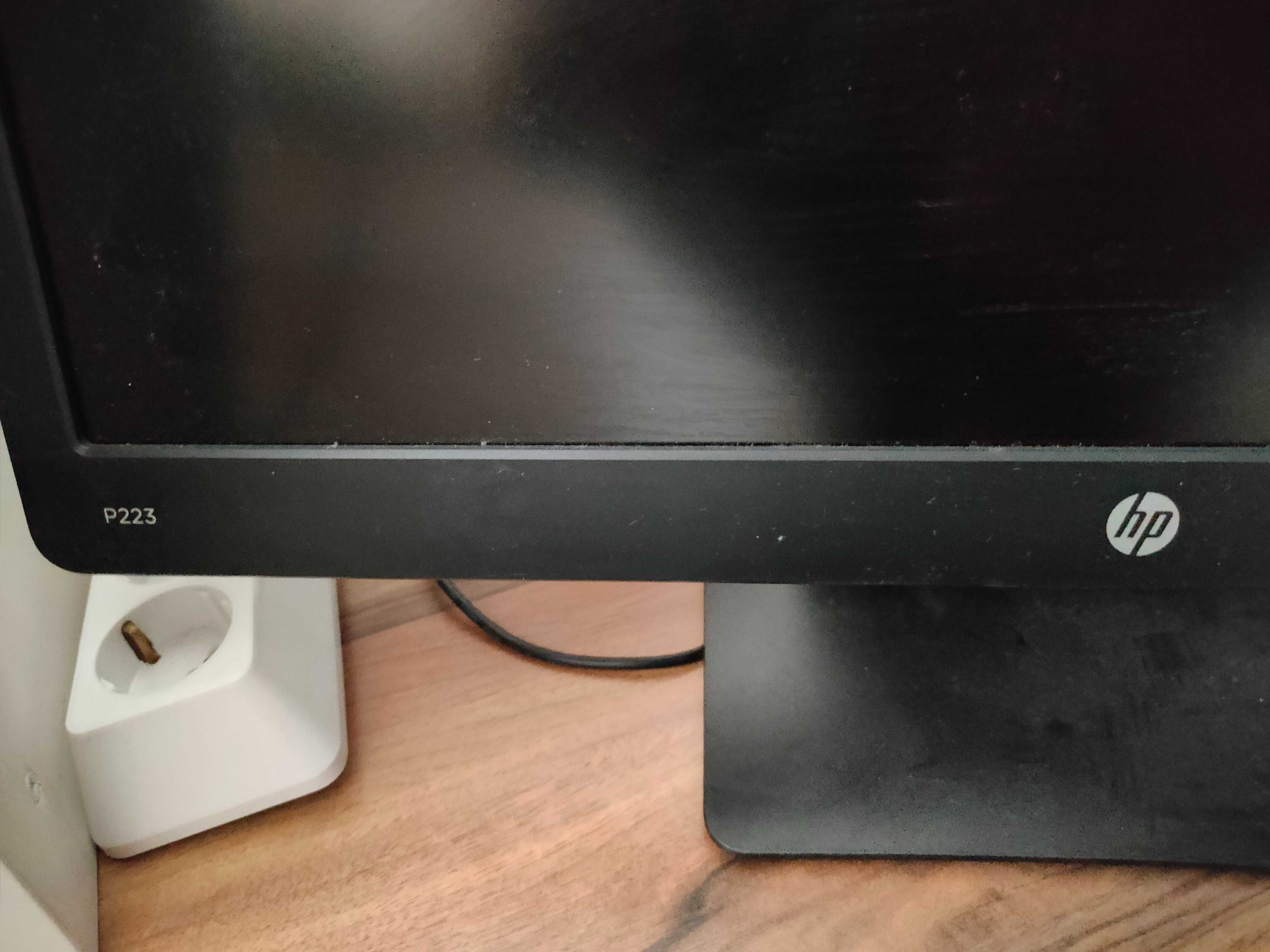 Монитор HP ProDisplay P223 - 21.5" - 1920x1080 - 60 Hz