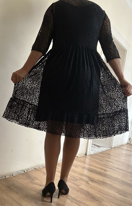 Rochie neagra dantela, scurta, L