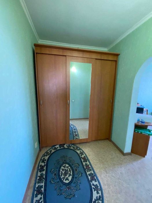 Срочно продам 4-комнатную квартиру