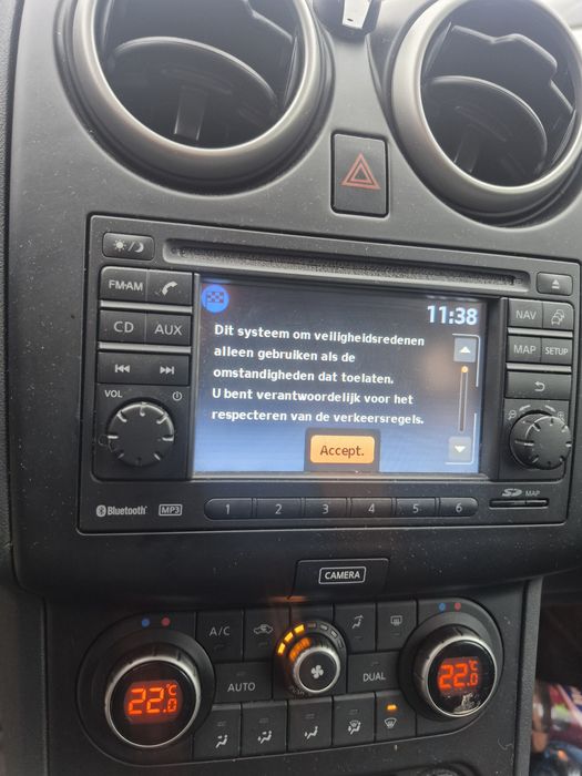 Nissan Qashqai facelift 1.6  benzină CAMERĂ 360