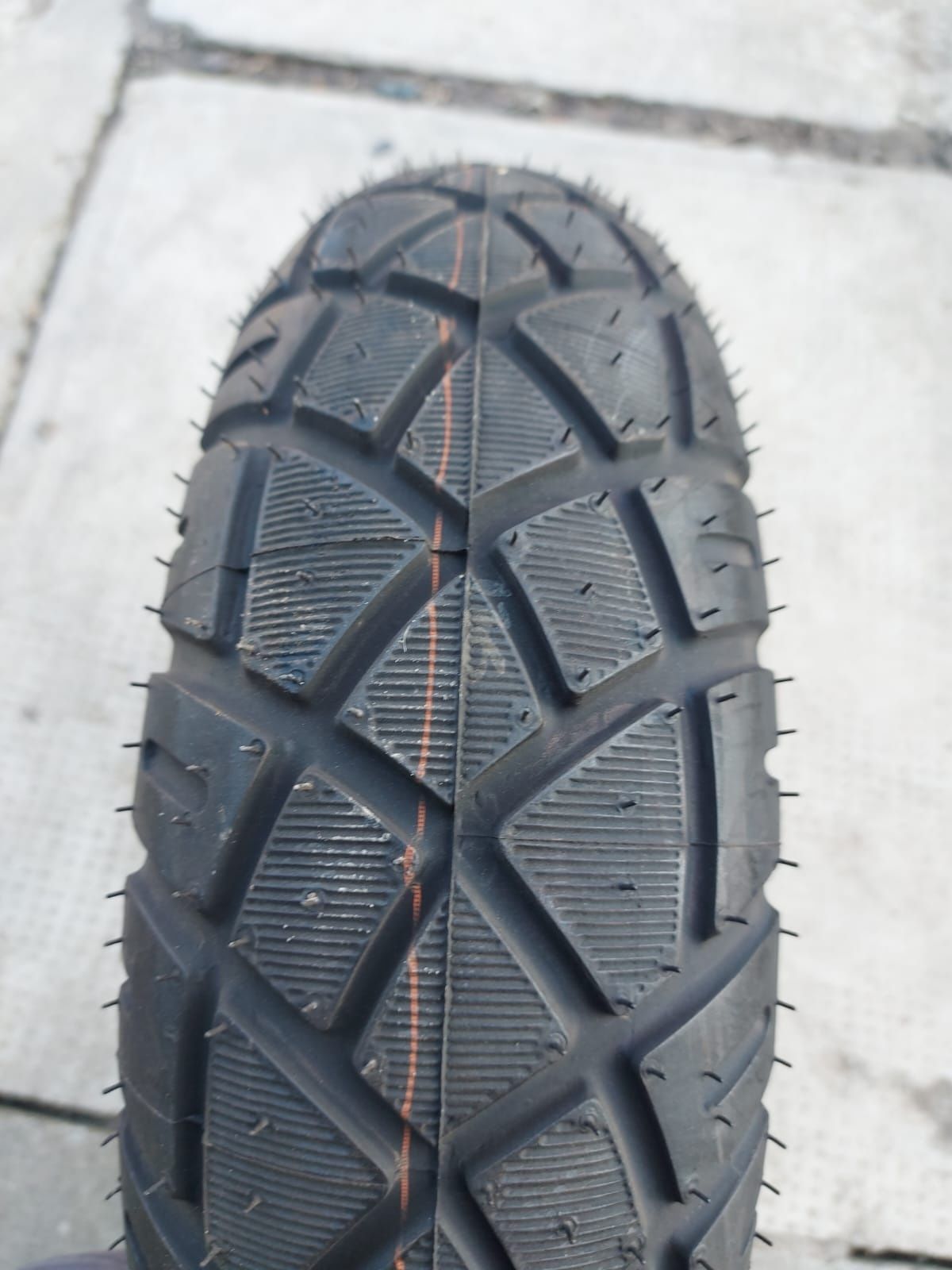 O bucată 120/110 80/70 - 12 - 11 - Heidenau Michelin Pirelli Mitas