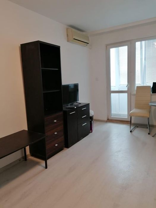 Едностаен апартамент в ж.к. Дианабад.